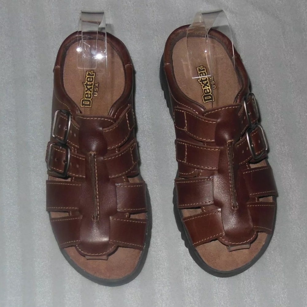 Dester Fisherman Slip on size 7.5 Brown Leather